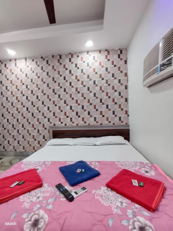 Bobby House 450m From & 1 Km From Temple 4*