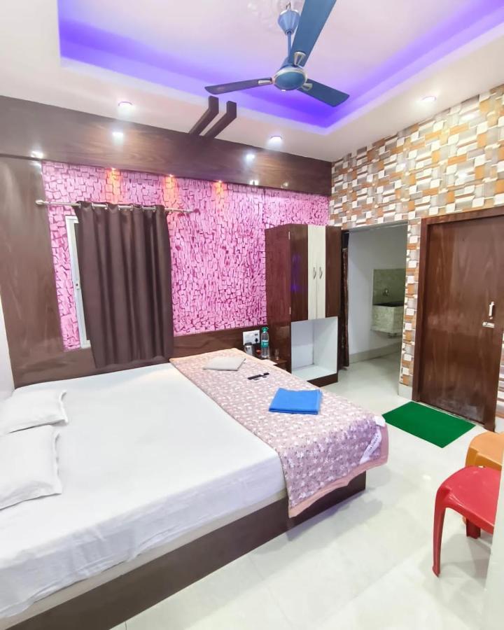 Bobby House 450m From & 1 Km From Temple Hotel Puri
